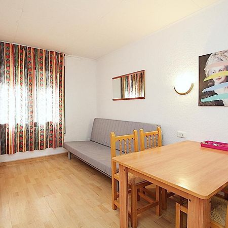 Apartaments Nautic Lloret de Mar Habitación foto