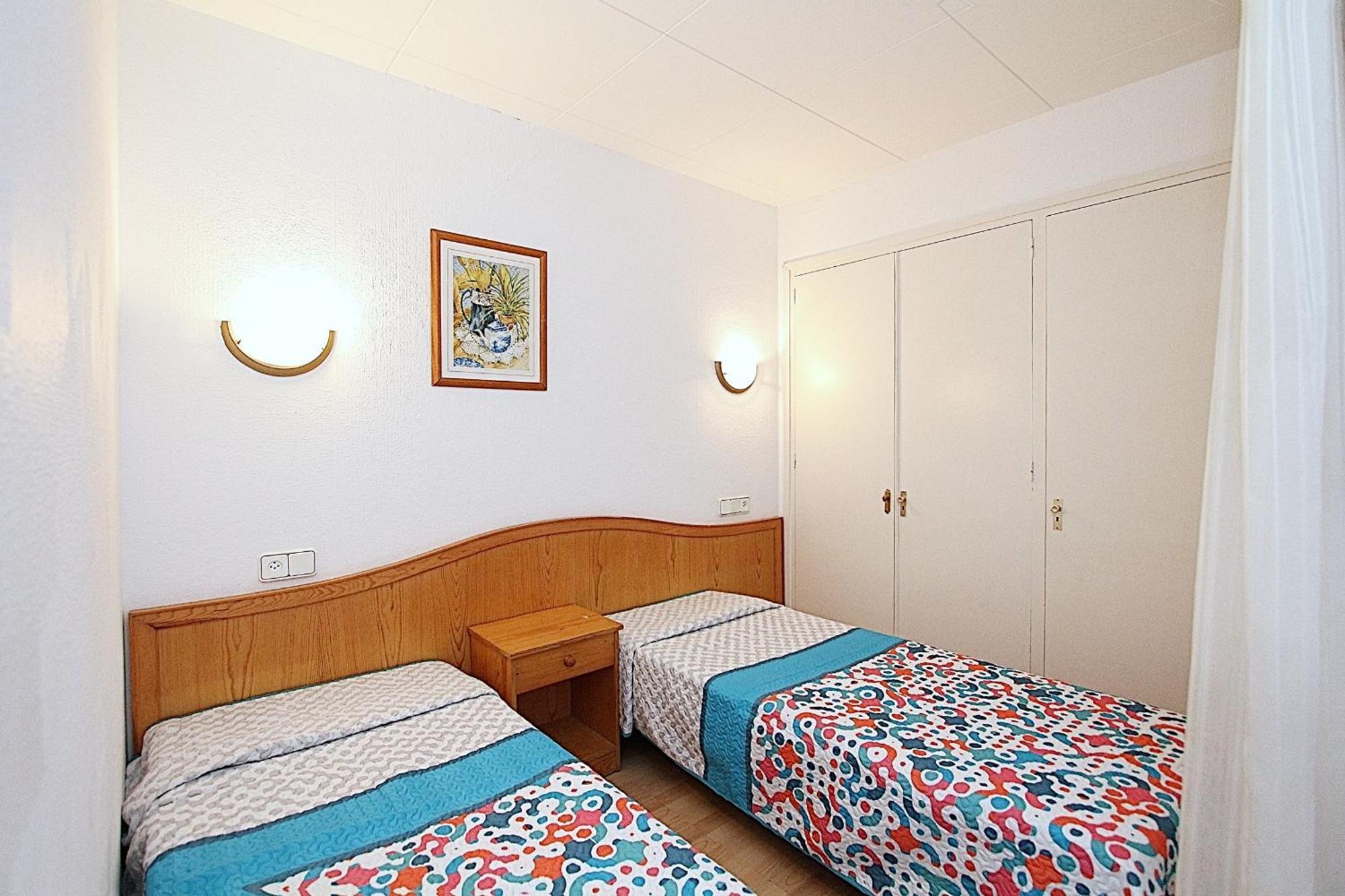 Apartaments Nautic Lloret de Mar Habitación foto