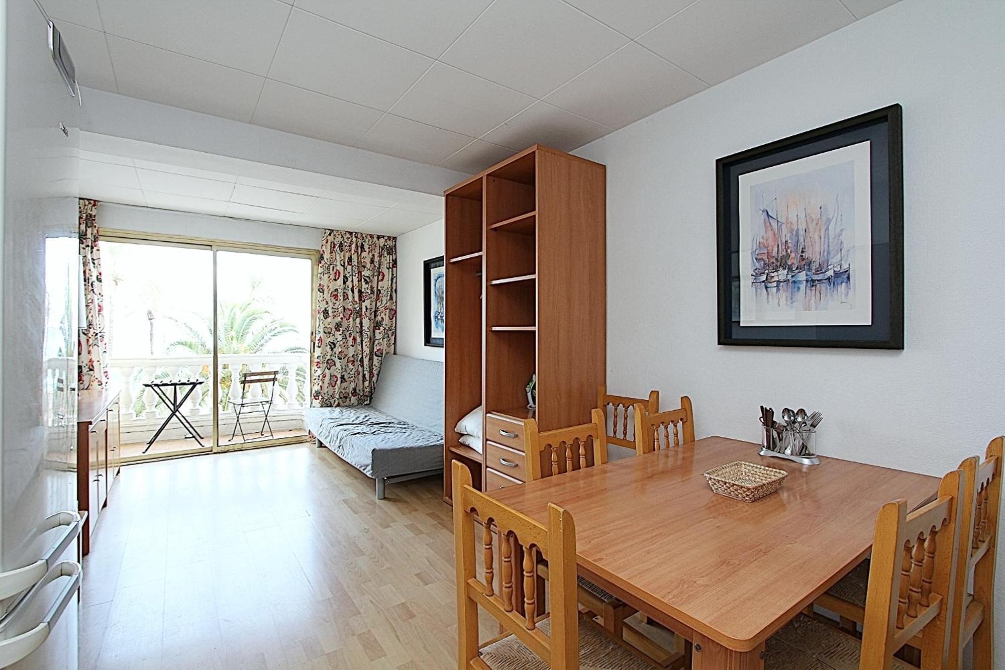 Apartaments Nautic Lloret de Mar Habitación foto