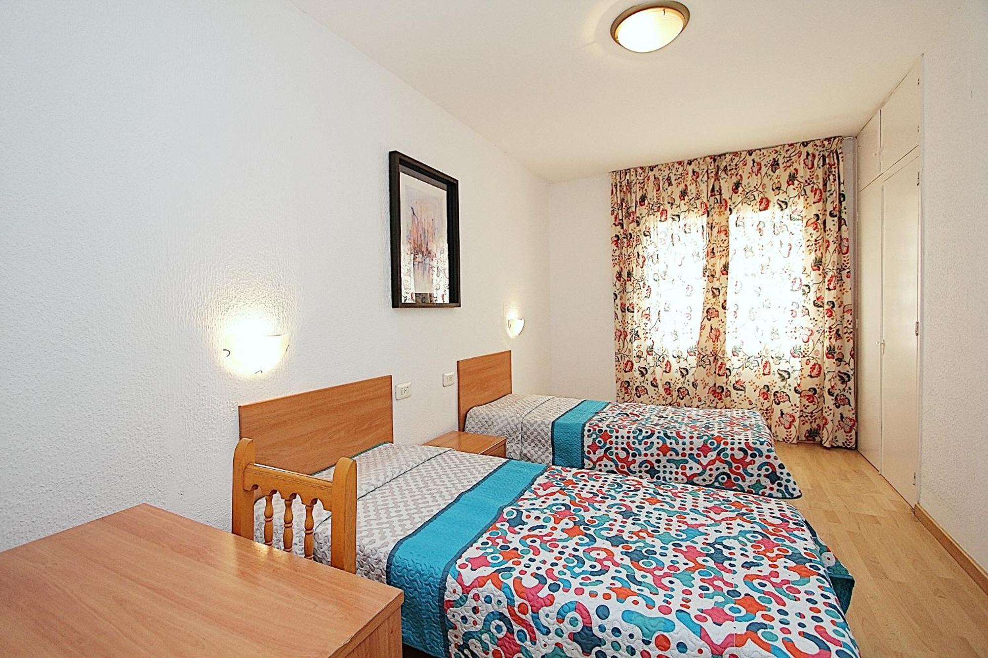 Apartaments Nautic Lloret de Mar Habitación foto